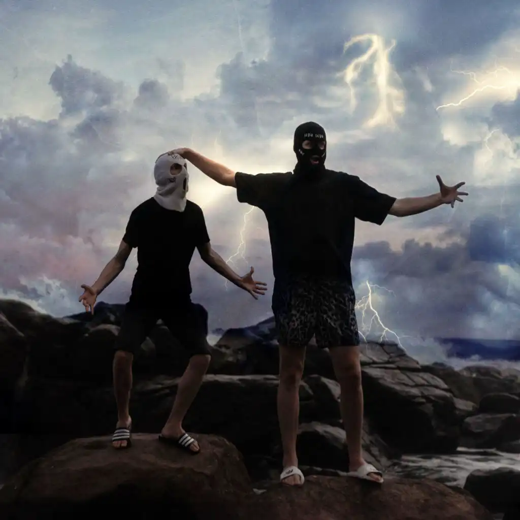 header-image