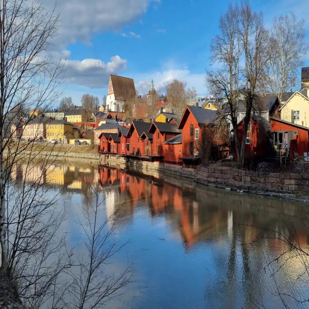 header-image