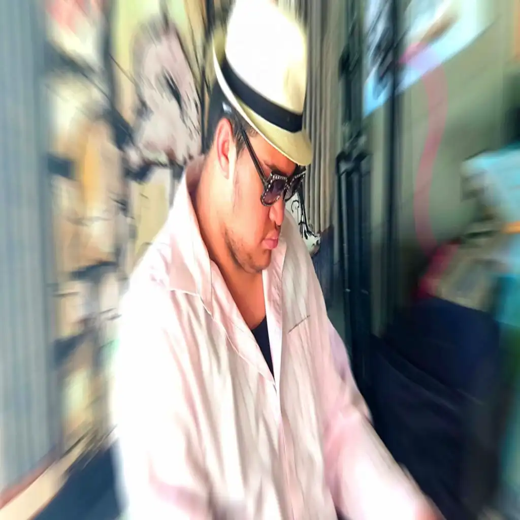 artist-header-image