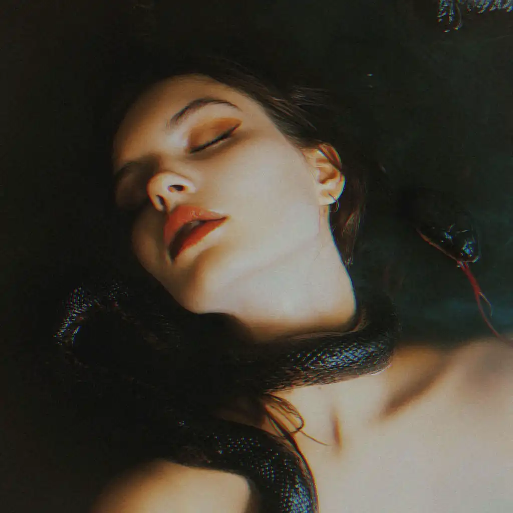artist-header-image