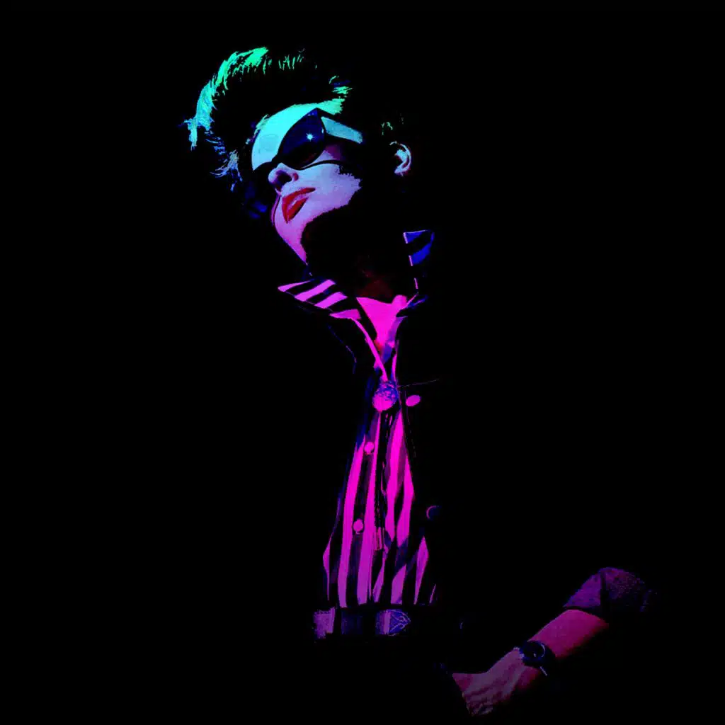 artist-header-image