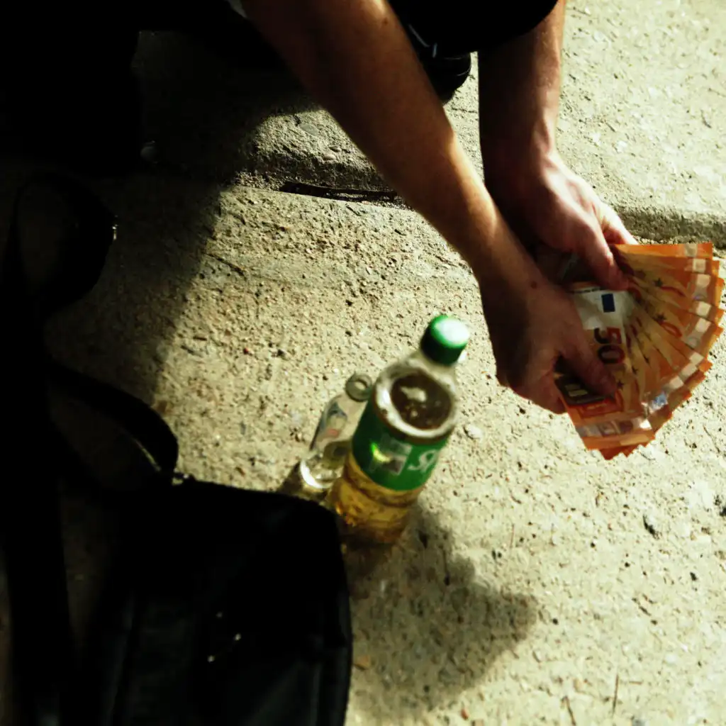 header-image