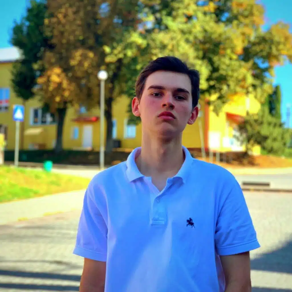 header-image