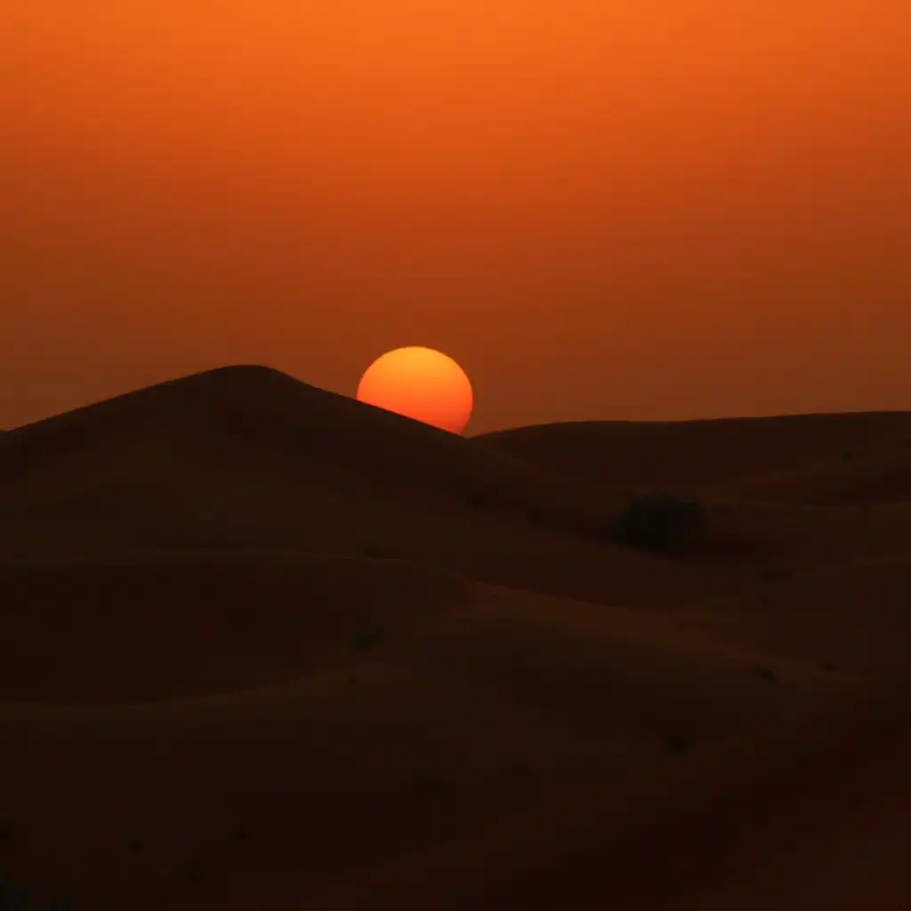 header-image