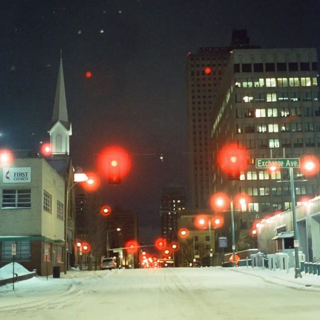 artist-header-image