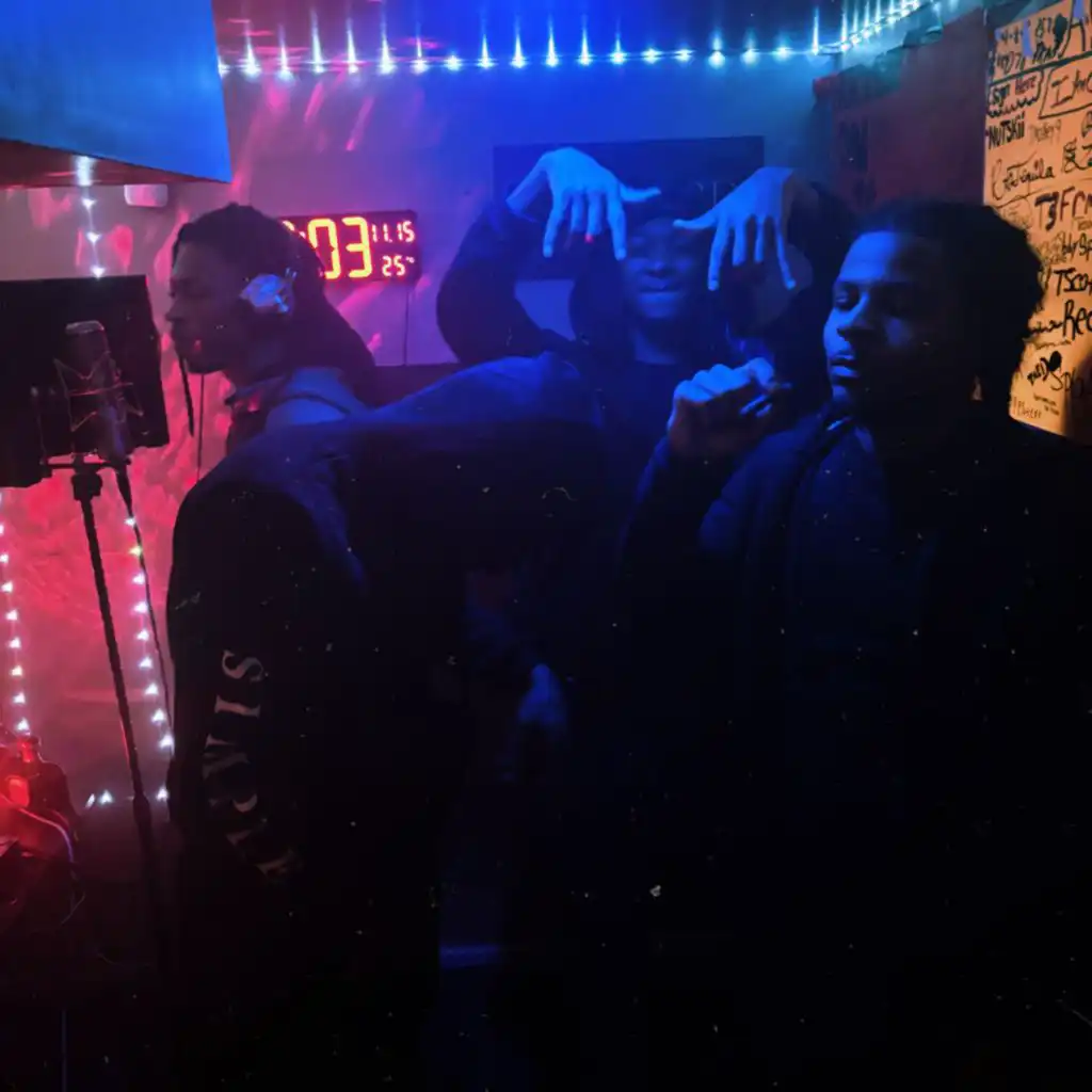 artist-header-image