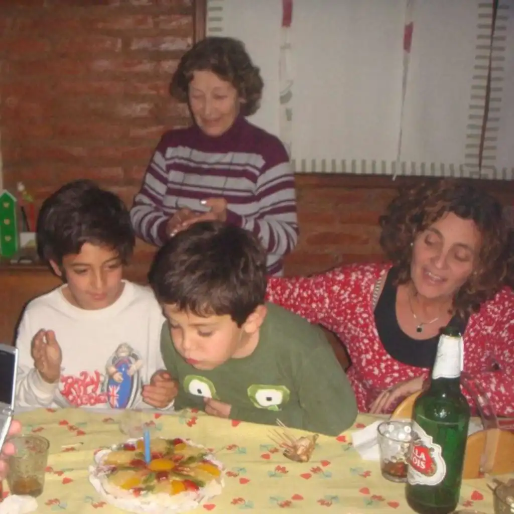 header-image