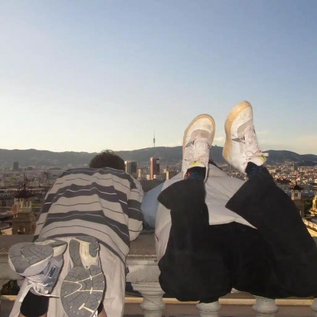 header-image
