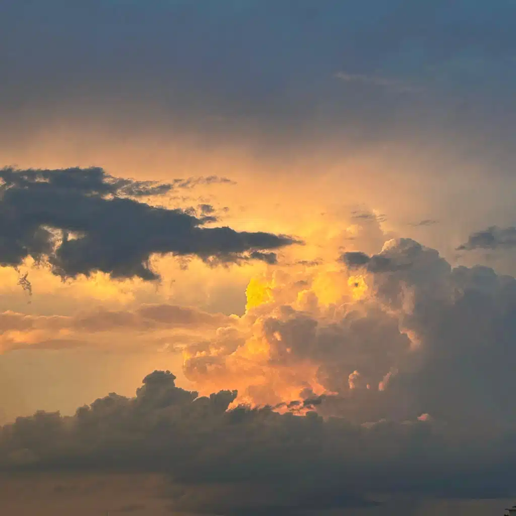 header-image