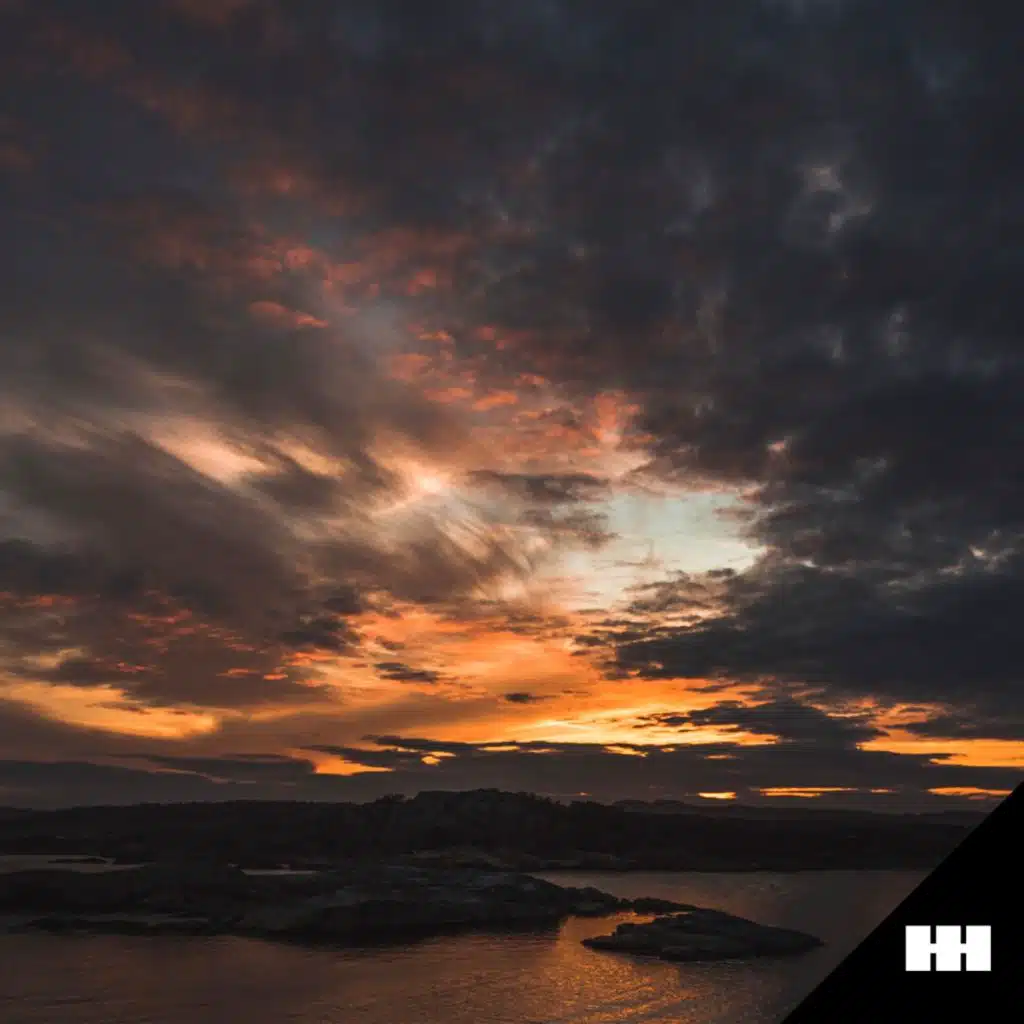 header-image