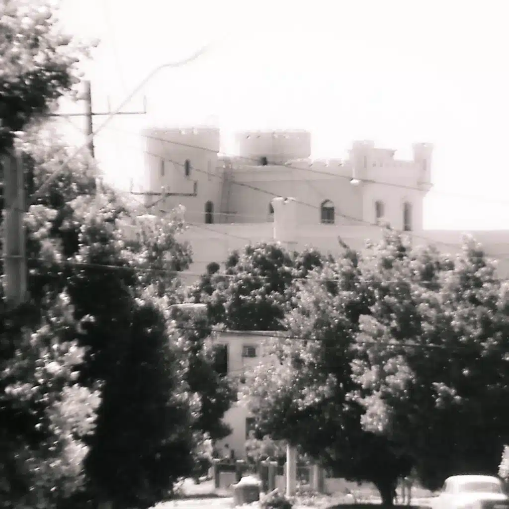 header-image