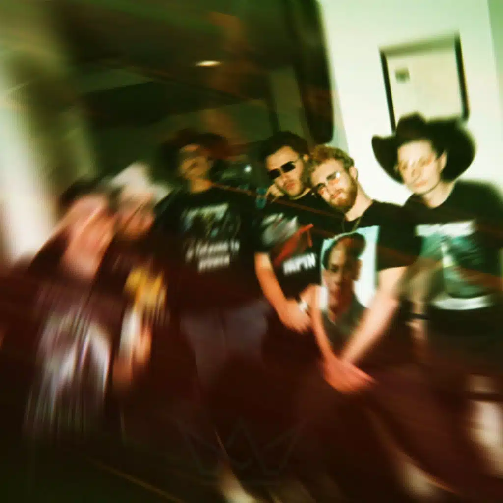 artist-header-image