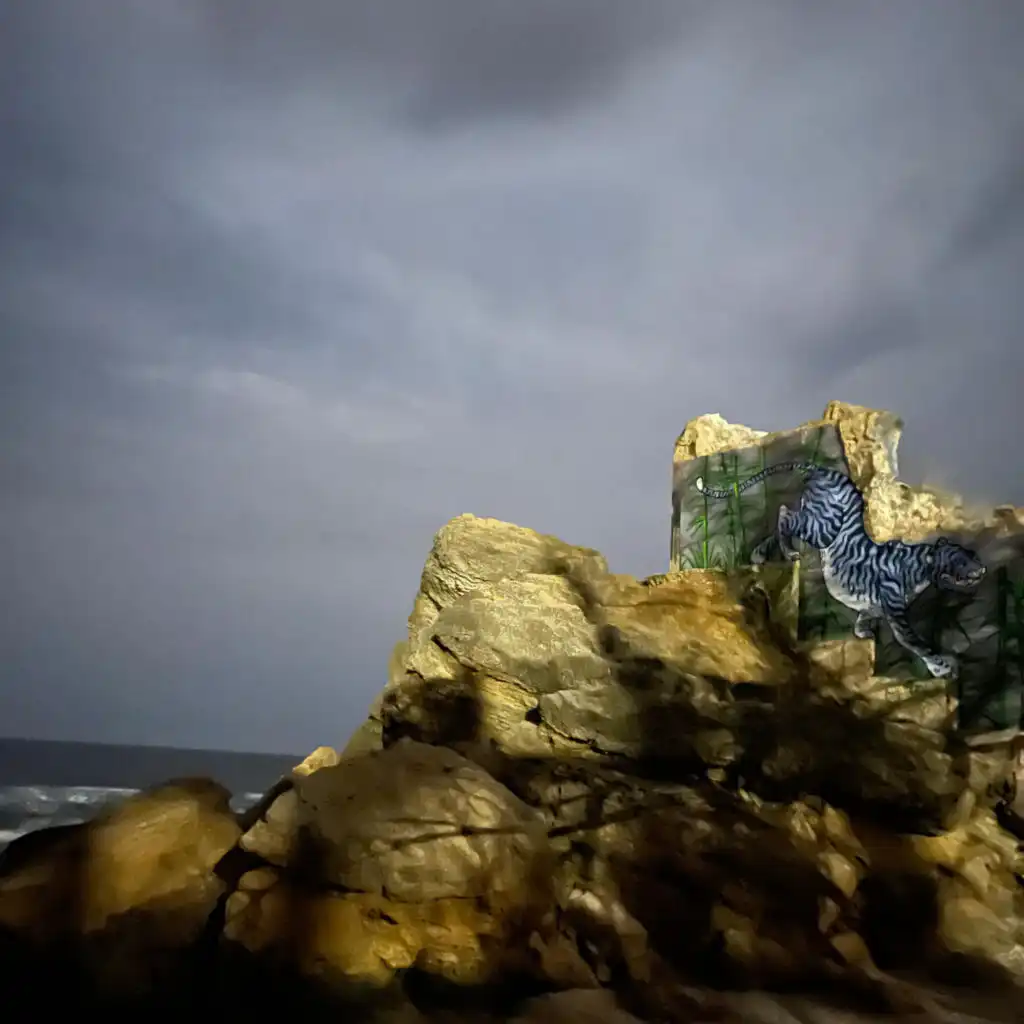 artist-header-image