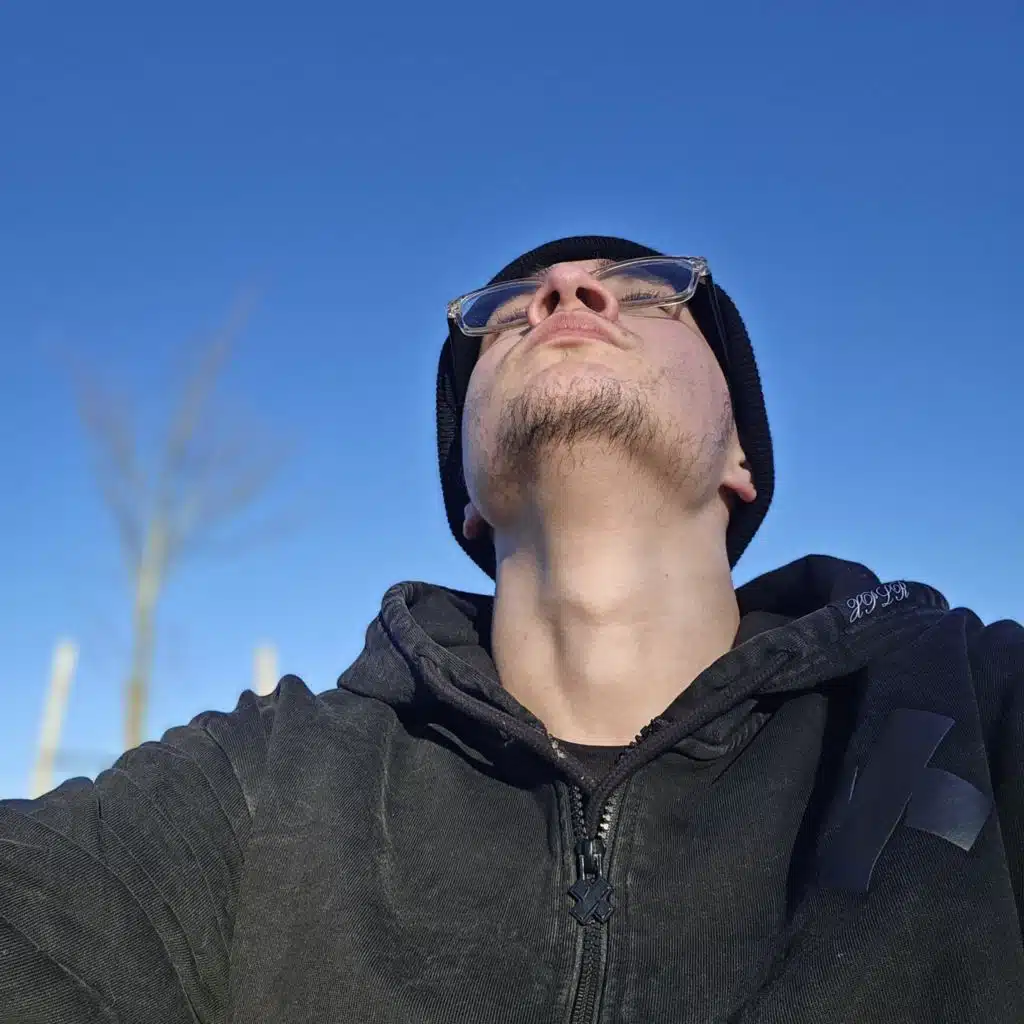 header-image