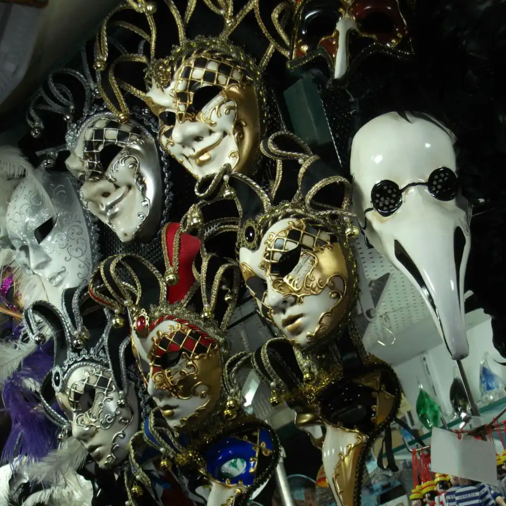 artist-header-image