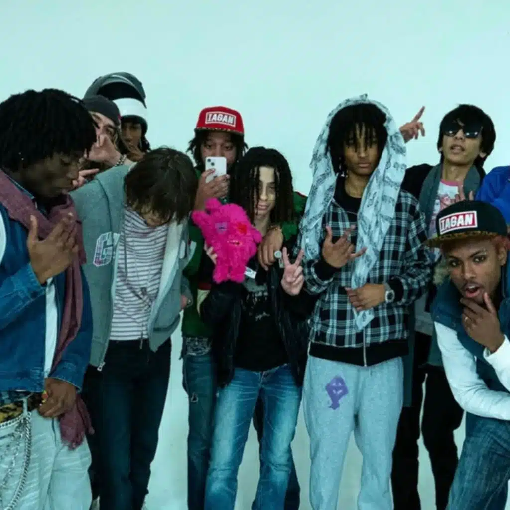 header-image