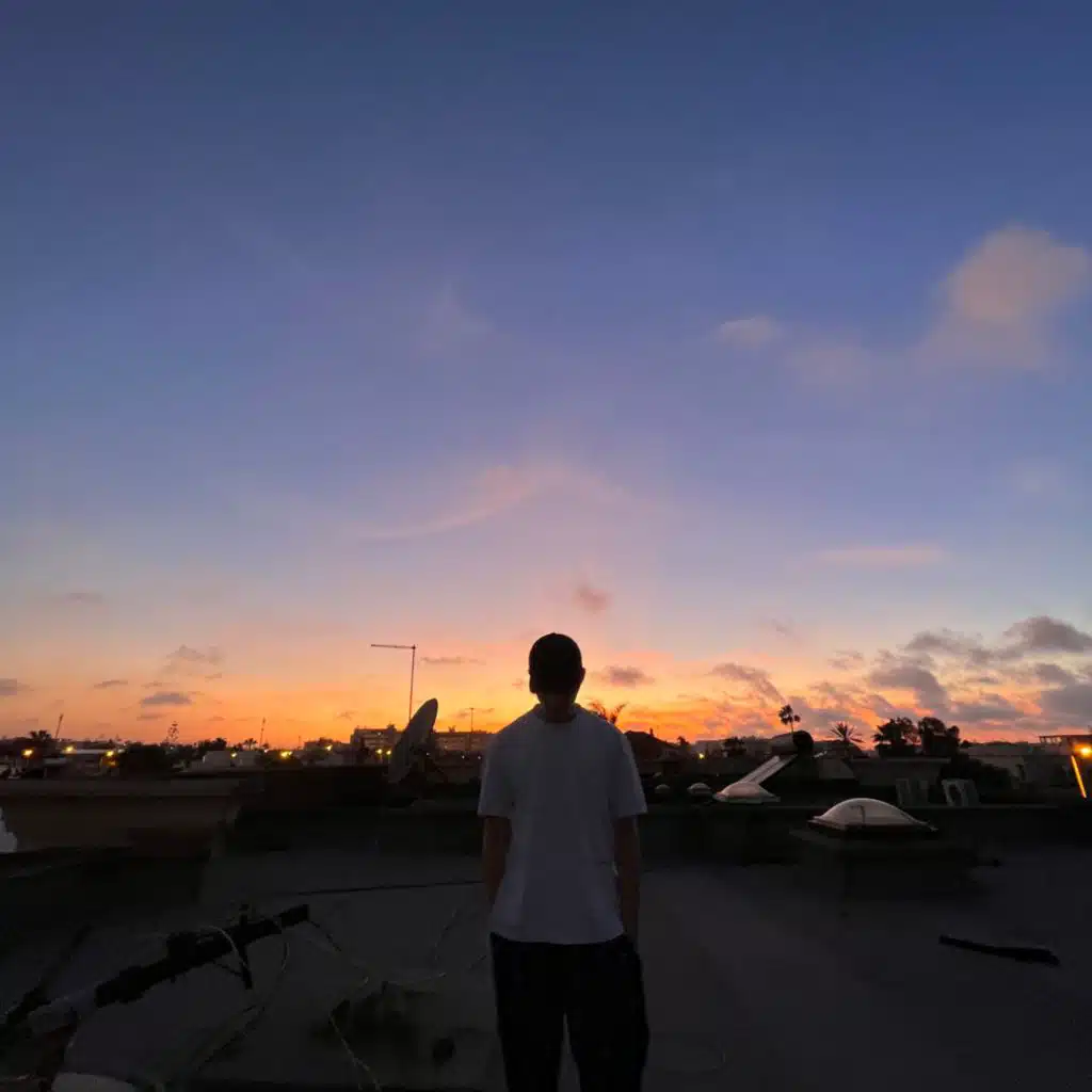 header-image