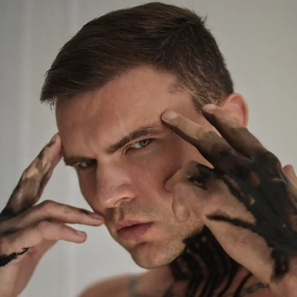 header-image