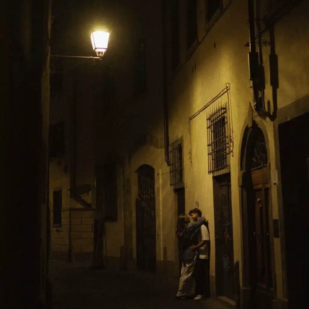 artist-header-image