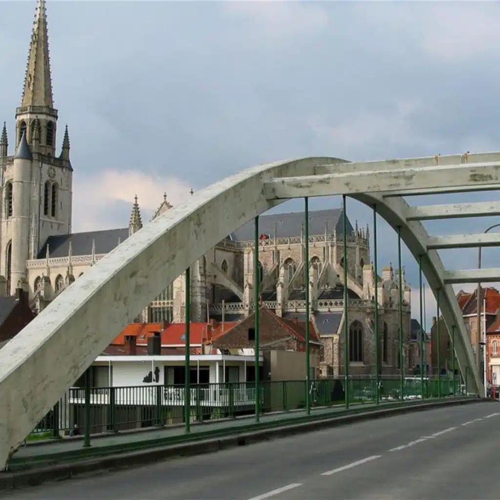 header-image