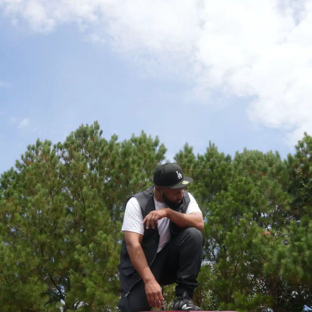 header-image