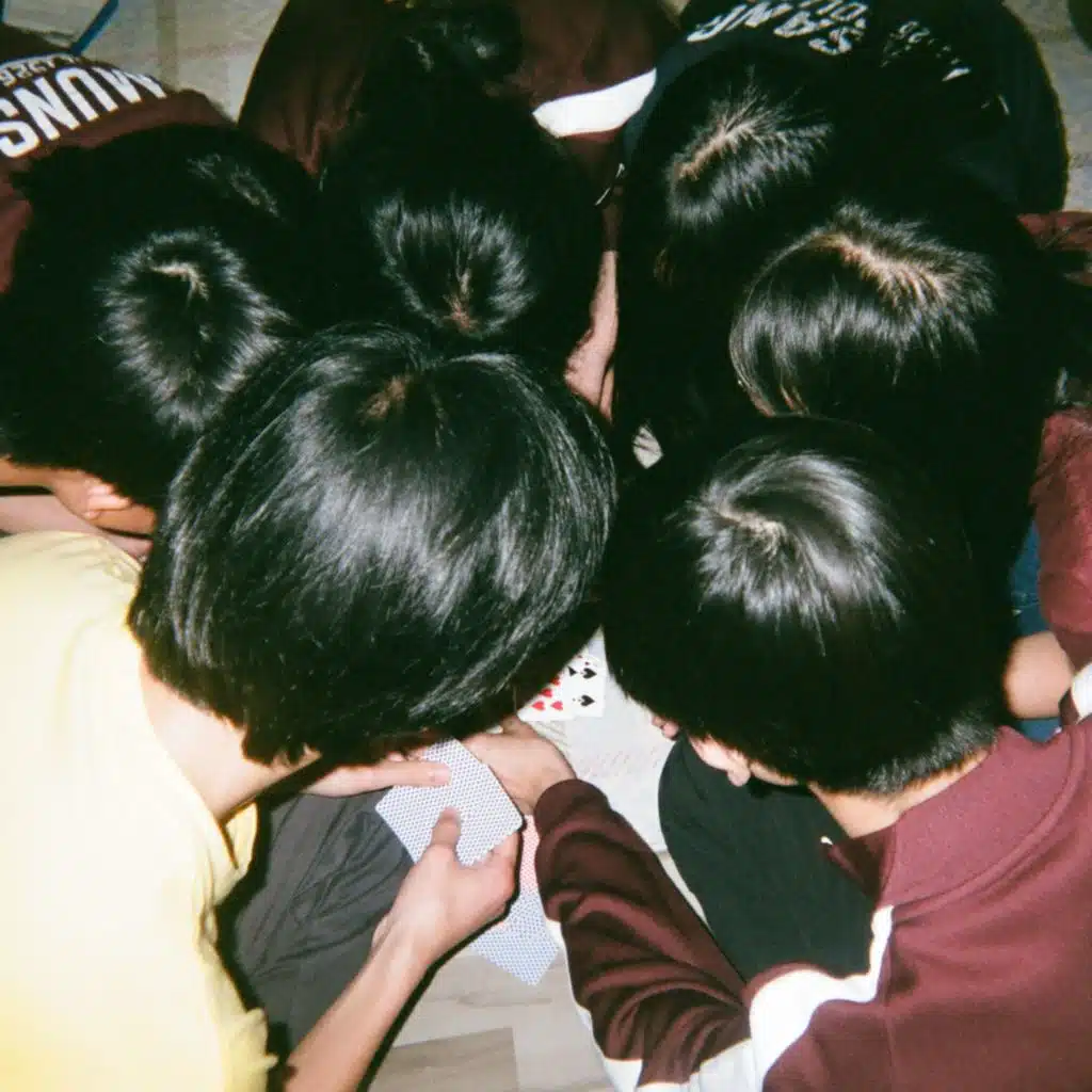 artist-header-image