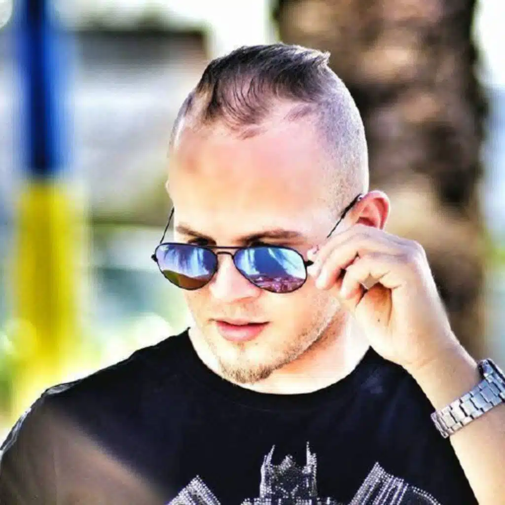 header-image