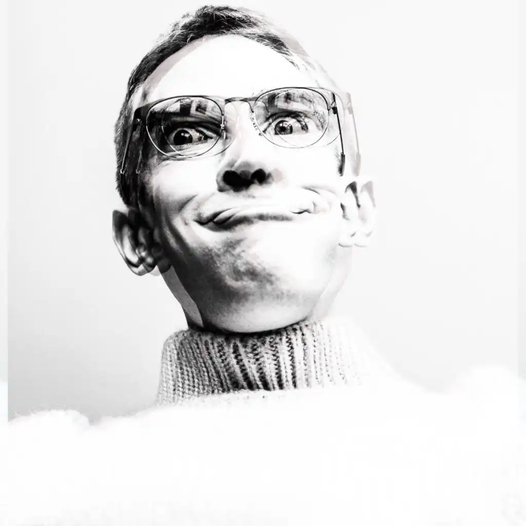 artist-header-image