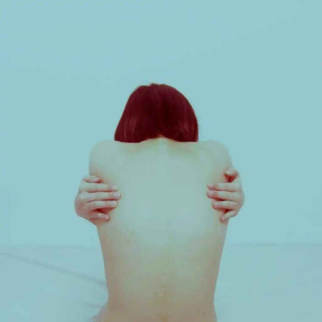 artist-header-image