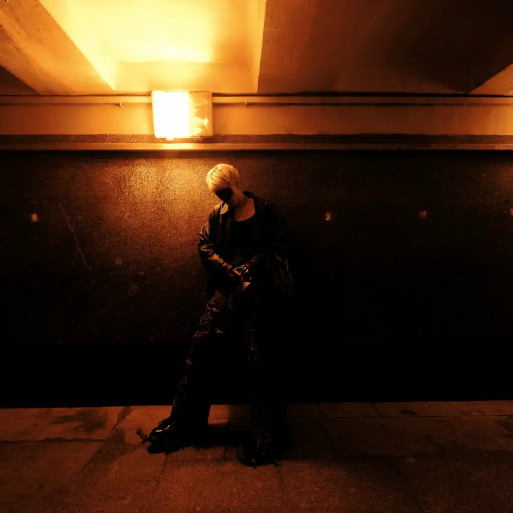 artist-header-image