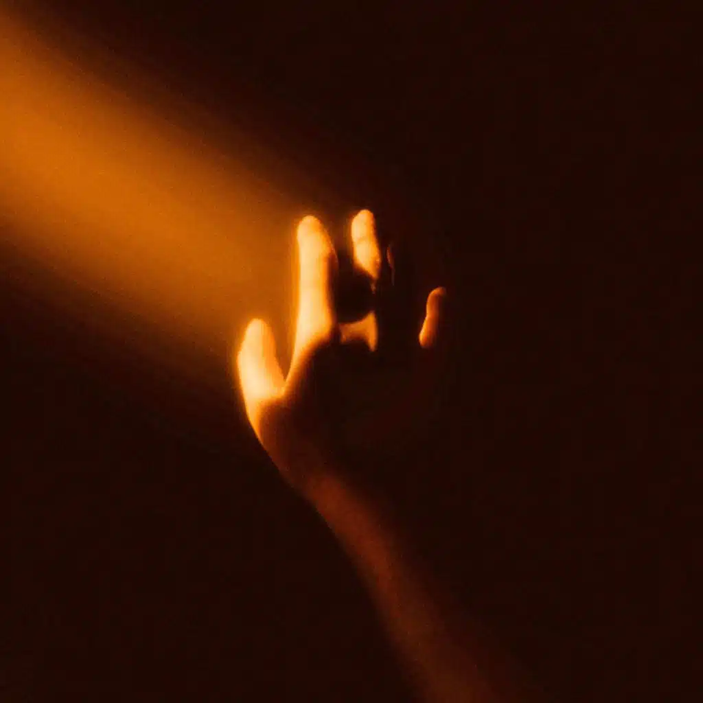 artist-header-image