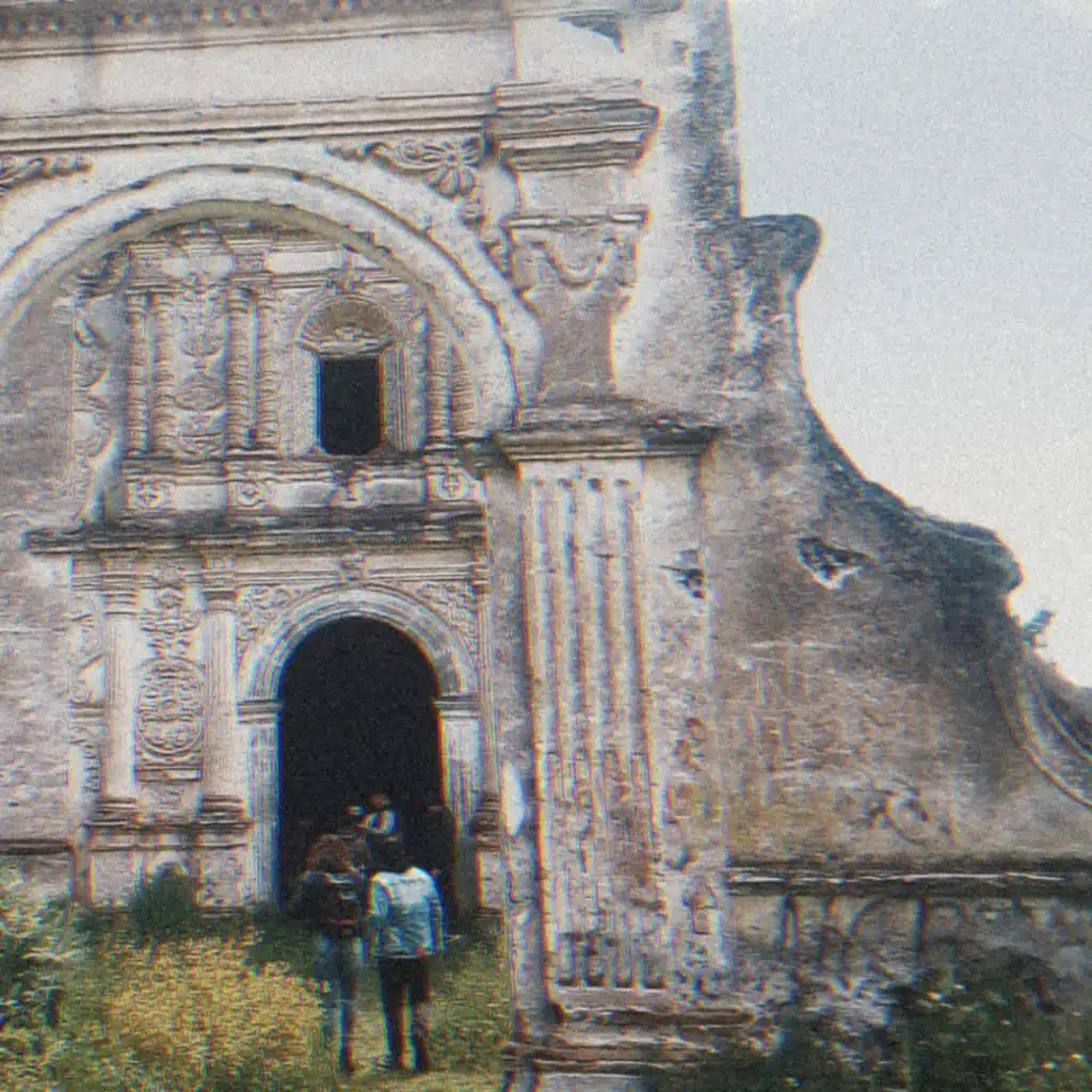 artist-header-image