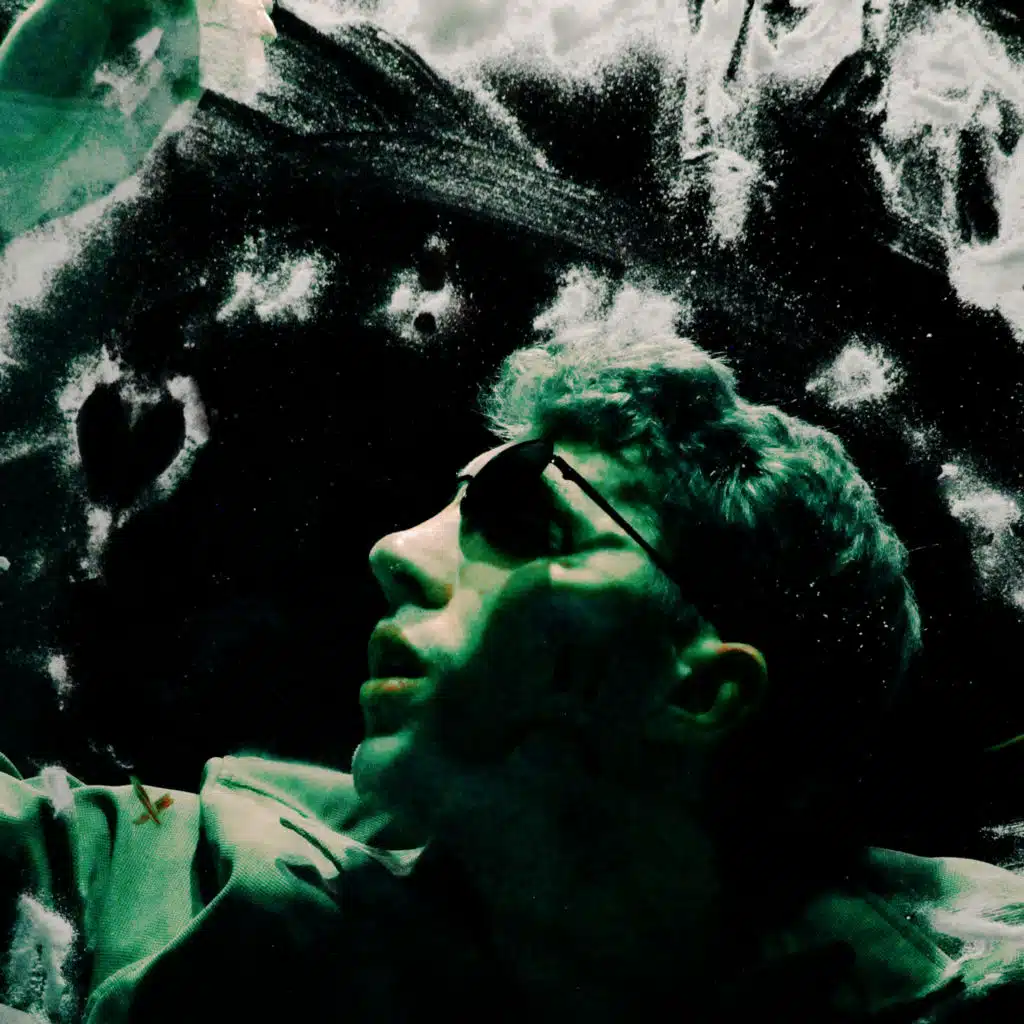 artist-header-image