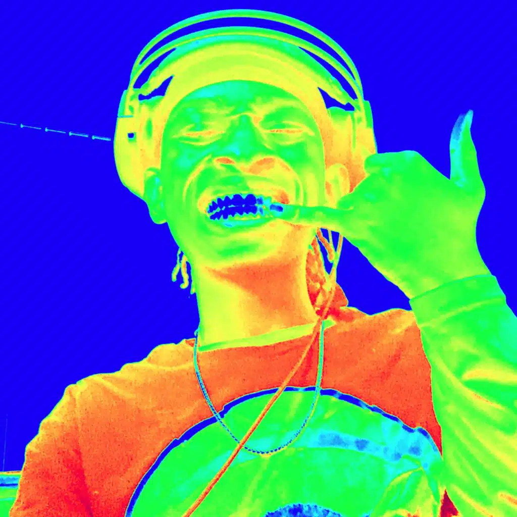 artist-header-image