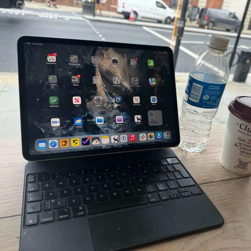 episode-header-image