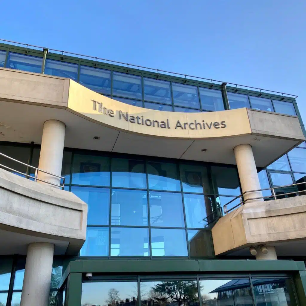 episode-header-image