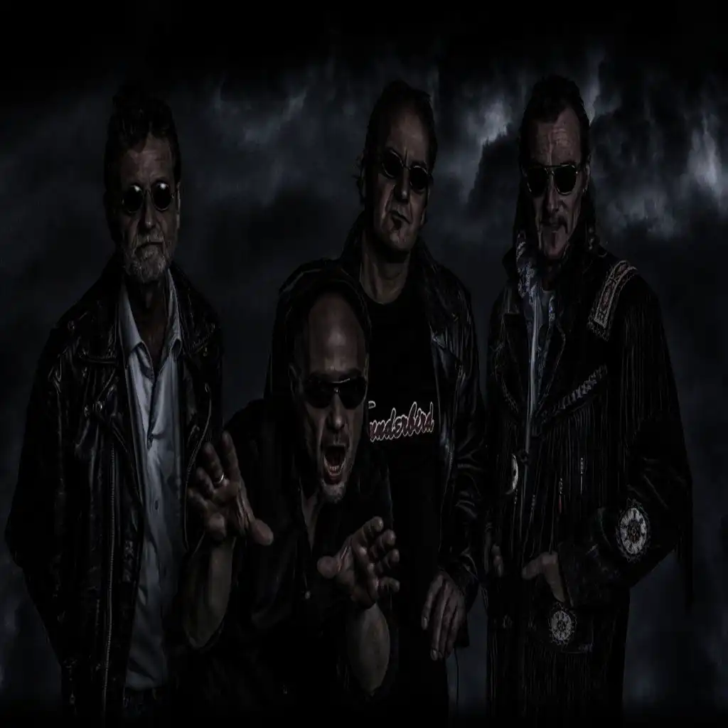 artist-header-image