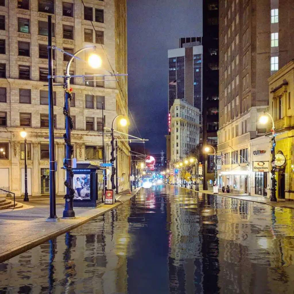header-image