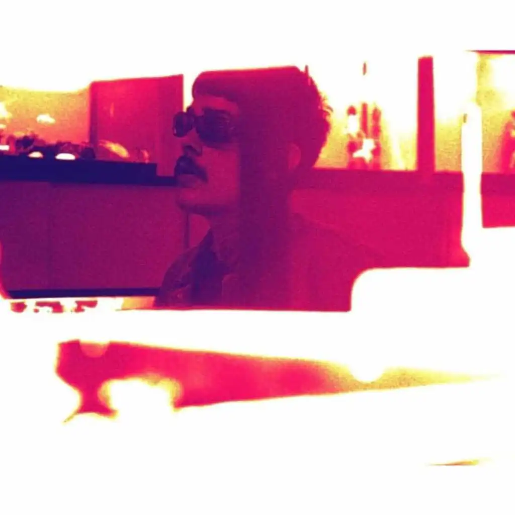 artist-header-image