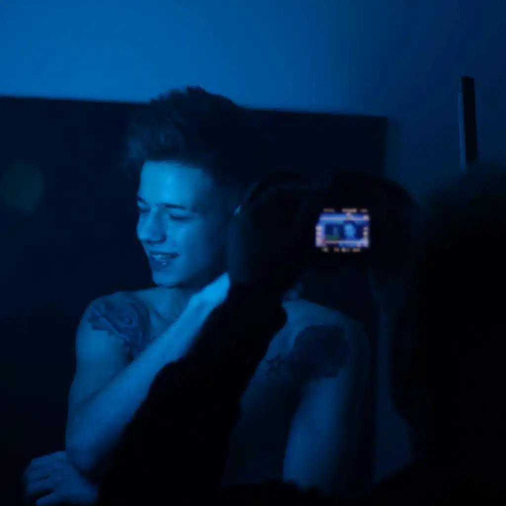 header-image