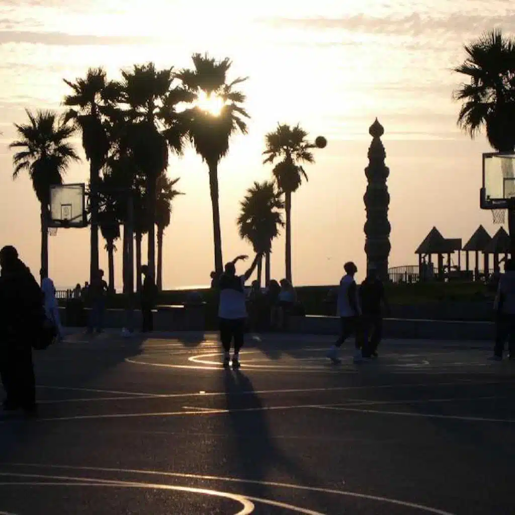 header-image
