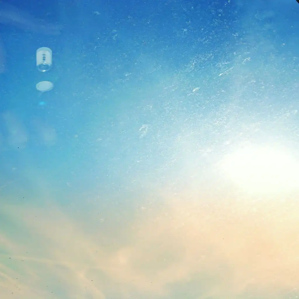 artist-header-image
