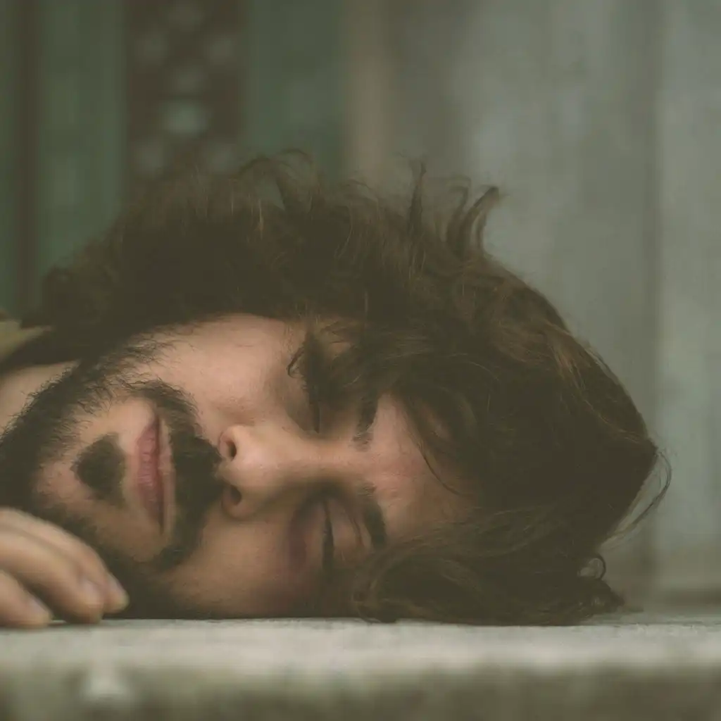 artist-header-image