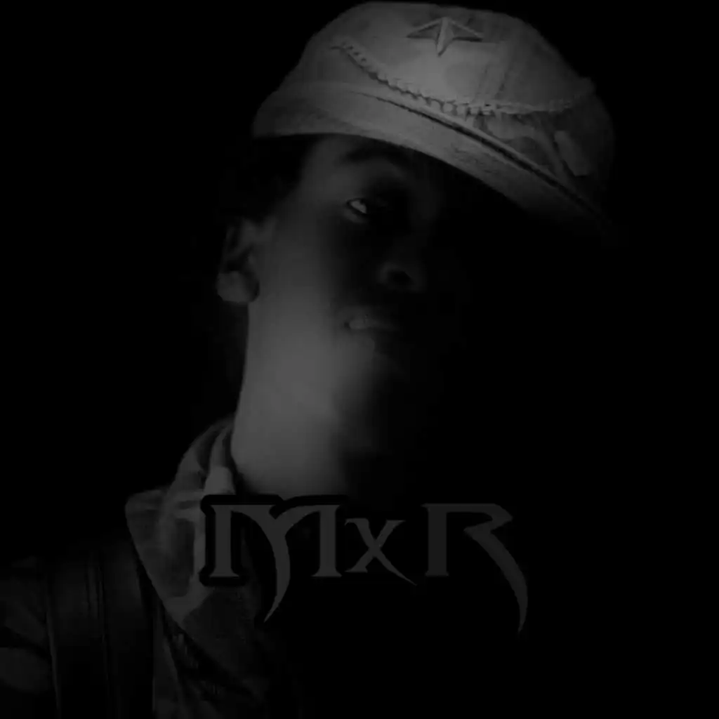MC ‎MxR