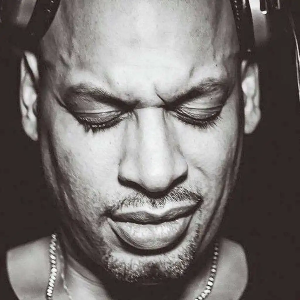 Dennis Ferrer